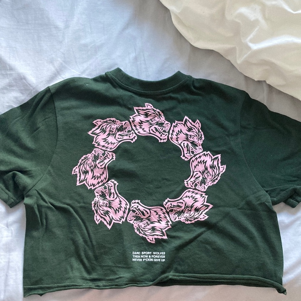 Nwot Darc sport cropped t-shirt